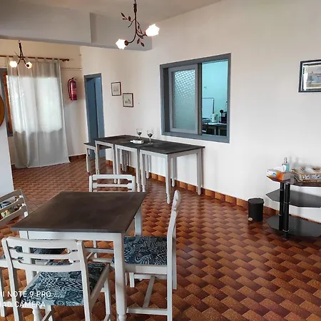 Castro Hotel 2*