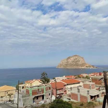 Castro 2* Monemvasia