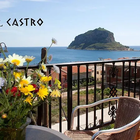 Castro 2*