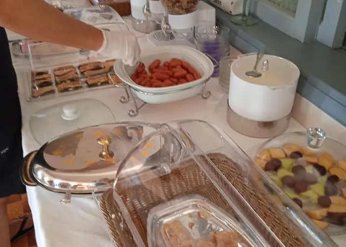 κάστρο Ξενοδοχείο 2*