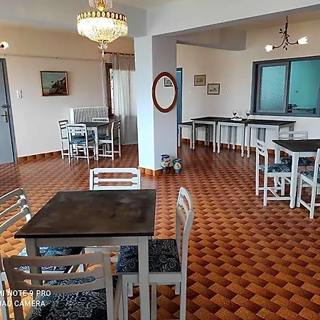 Castro Hotel 2*