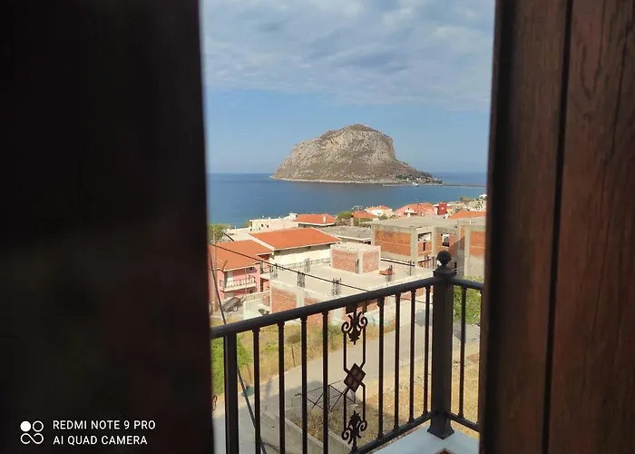 Castro מונמבאסיה