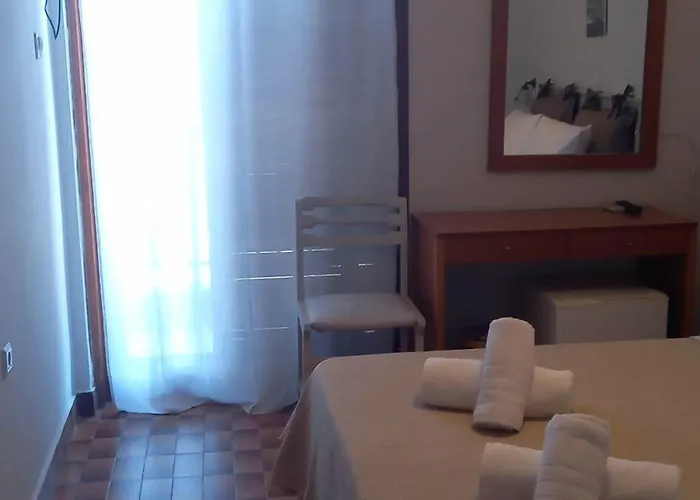 Castro 2* Monemvasía